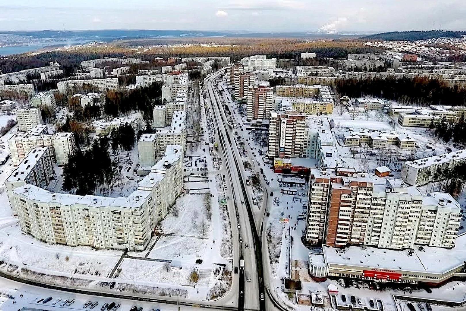 Мужчина упал с 14-го этажа в Усть-Илимске