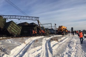 По факту схода 30 вагонов с рельсов в Ангарском округе возбуждено уголовное дело