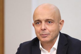 Председатель ЗС Иркутской области о послании Путина: Ситуацию в здравоохранении нужно в корне менять