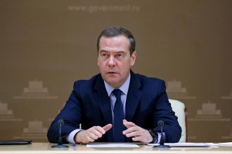 Президент подписал Указ о назначении Медведева заместителем председателя Совета безопасности РФ