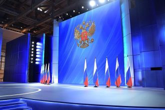 Владимир Путин предложил ввести в стране выплаты на детей от трех до семи лет