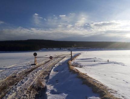 50 из 51 ледовой переправы открыто в Иркутской области