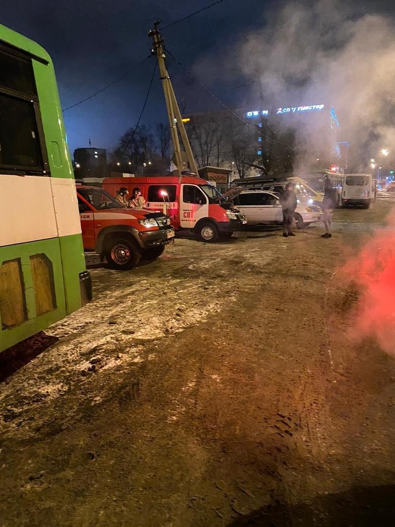 Движение транспорта по улице Партизанская перекрыто из-за пожара