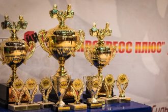 Иркутянка стала призером чемпионата России по армрестлингу среди слабовидящих