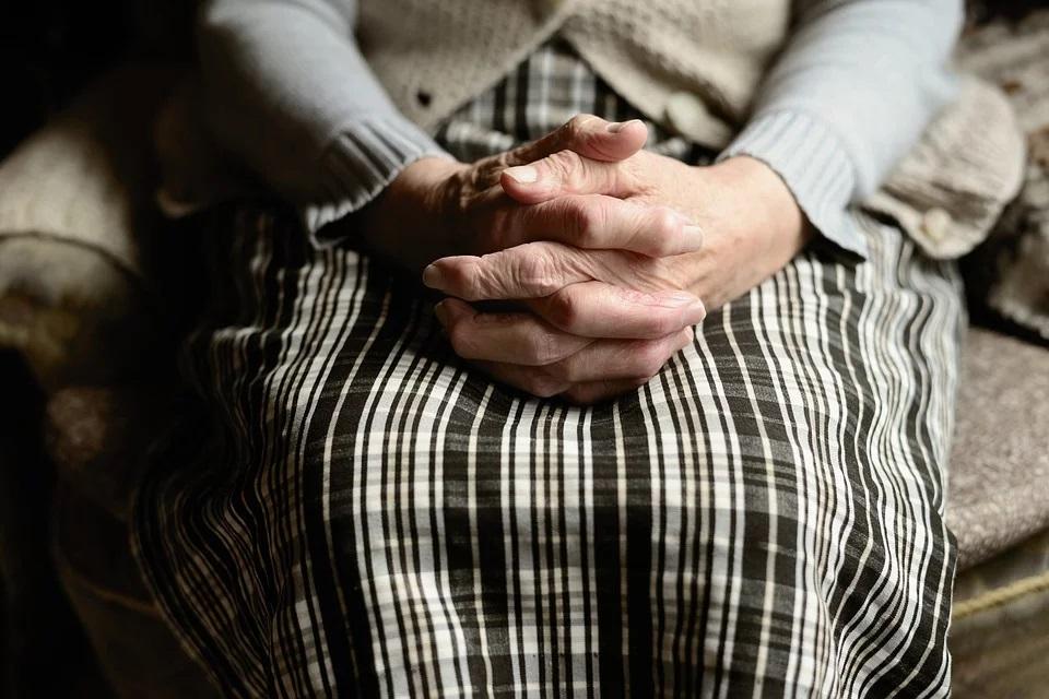 "Схватил за руки и поволок к выходу": как чиновники из команды Левченко работали с жалобами иркутян