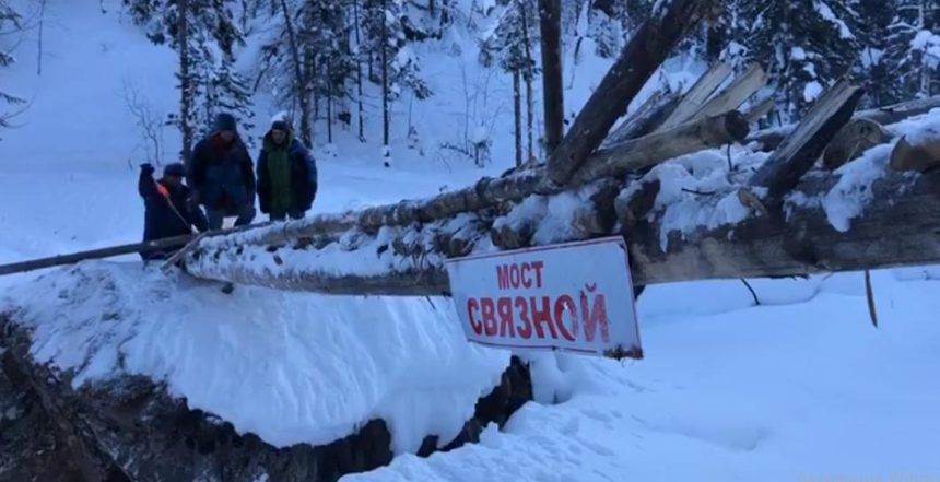 В Слюдянском районе провели реконструкцию моста "Связной" через реку Лангутай
