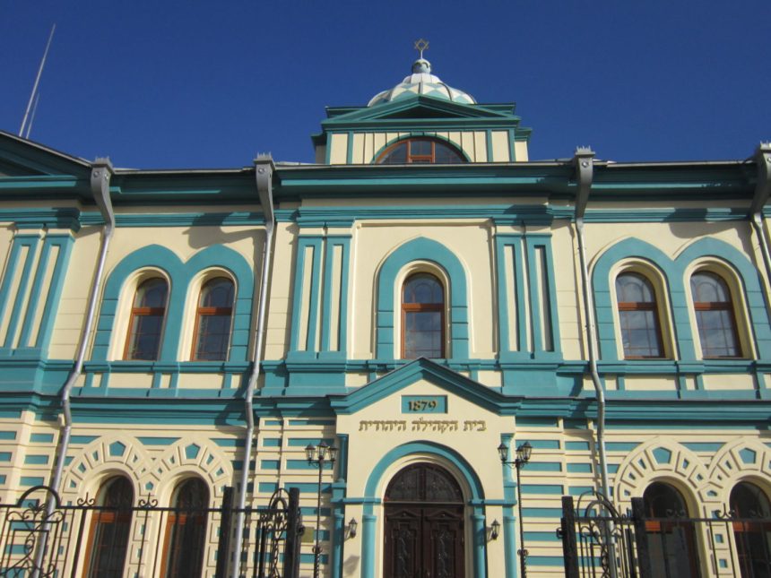 Иркутская синагога временно не принимает прихожан из-за коронавируса