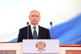 Обращение Путина к жителям страны по ситуации с коронавирусом. Трансляция