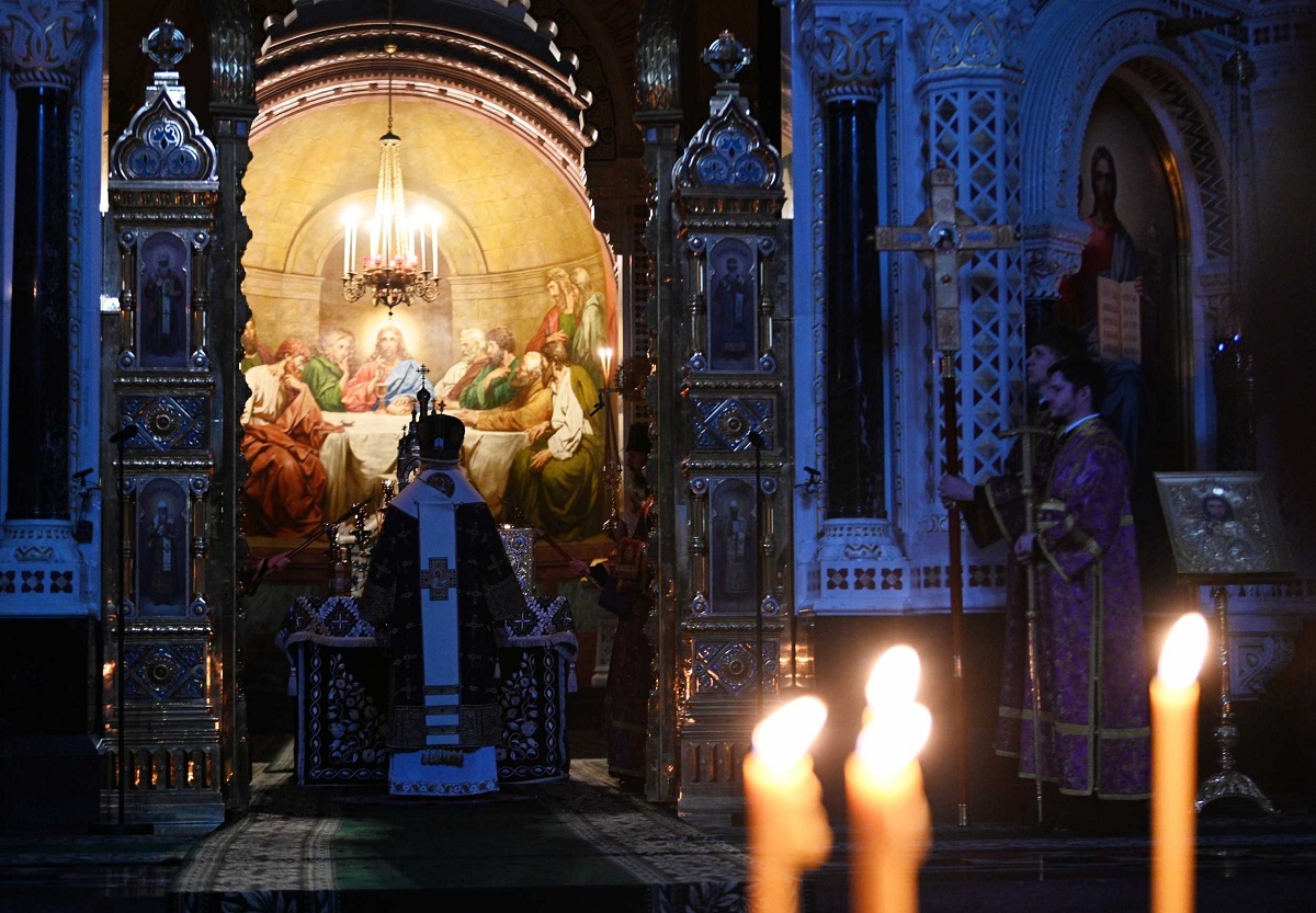 Патриарх Кирилл утвердил специальные молитвы от коронавируса