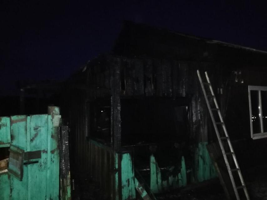 Семь человек погибли на пожаре в поселке Усть-Уда 16 марта