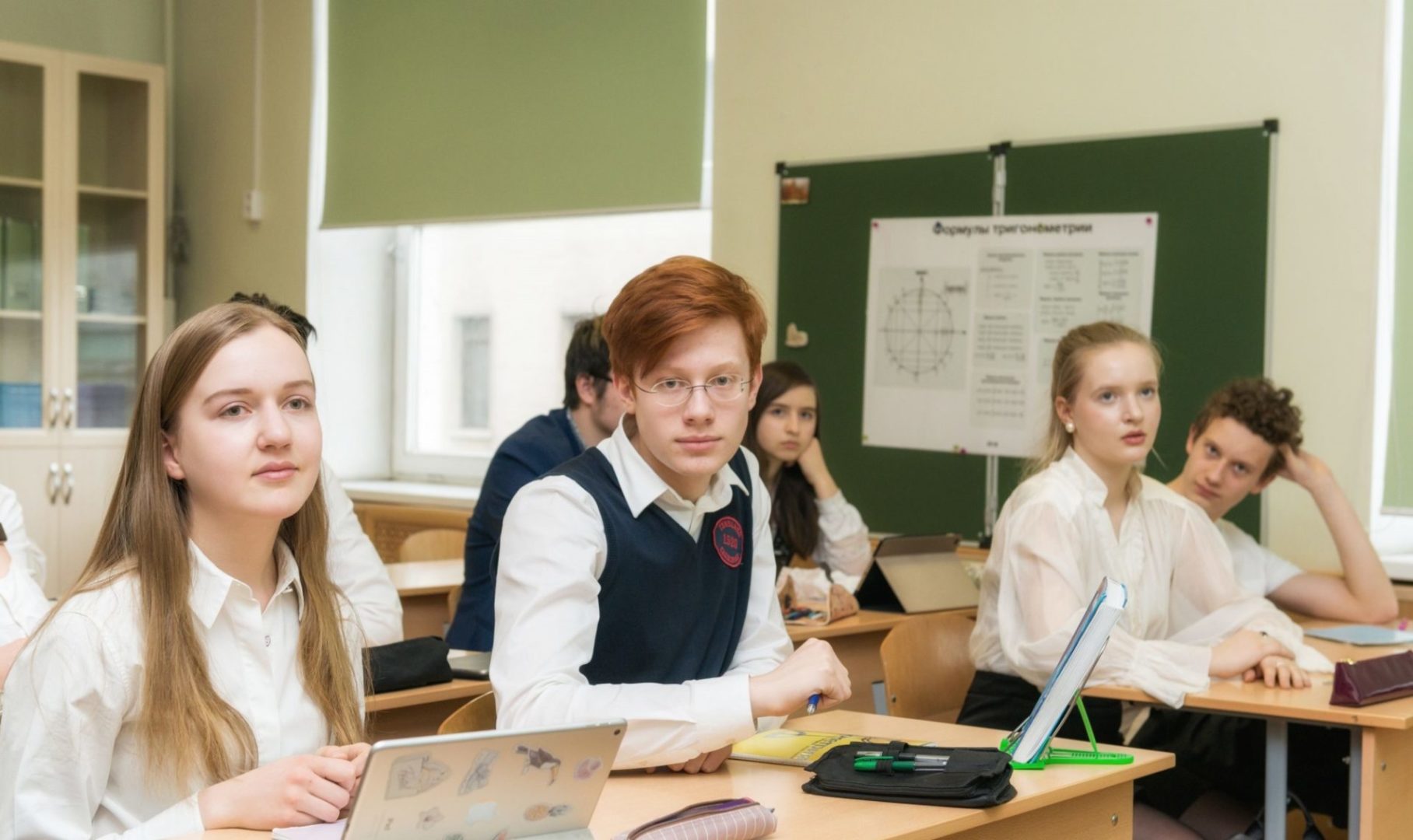 Сроки сдачи ОГЭ и ЕГЭ перенесли из-за коронавируса