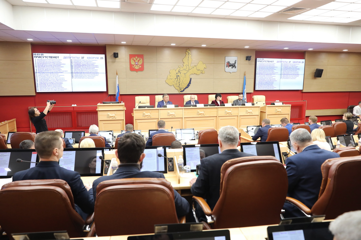 Законопроект о региональных стипендиях студентам-целевикам ссузов внесен в ЗС Приангарья