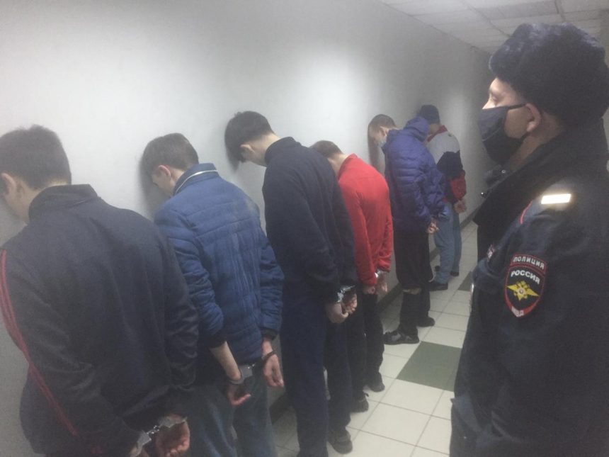 Двоим зачинщикам побега из психиатрической больницы Иркутска предъявили обвинение