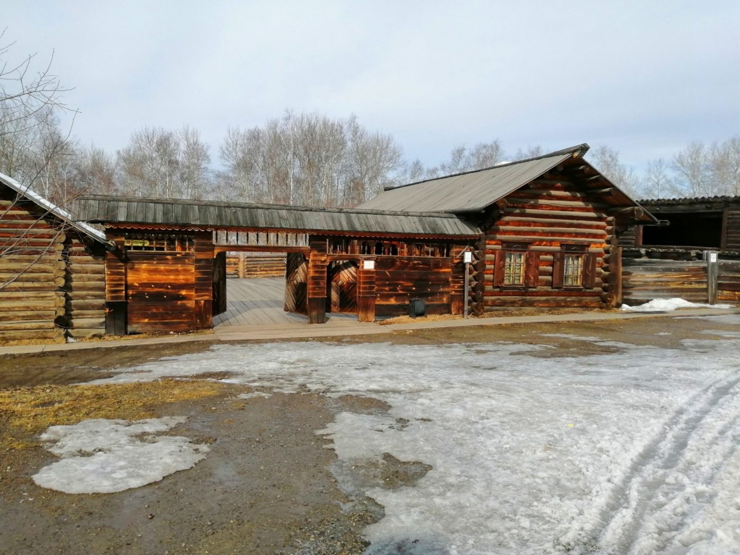 Музей "Тальцы" проводит виртуальные экскурсии по комплексу