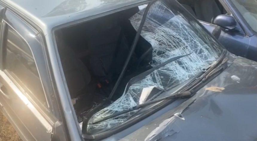 Нетрезвый водитель ВАЗа сбил двух пешеходов в Ангарске