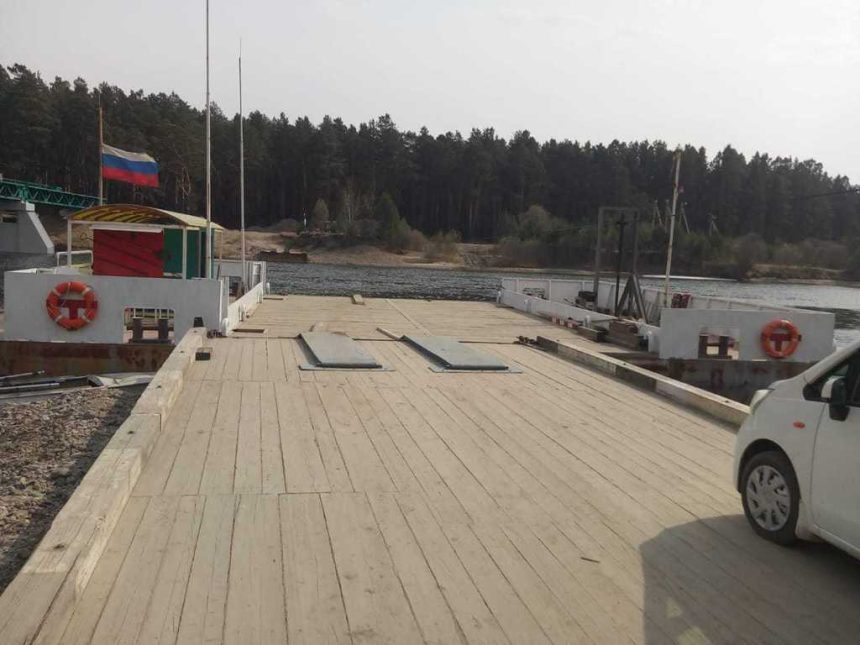Паромы начинают работать на реках Иркутской области