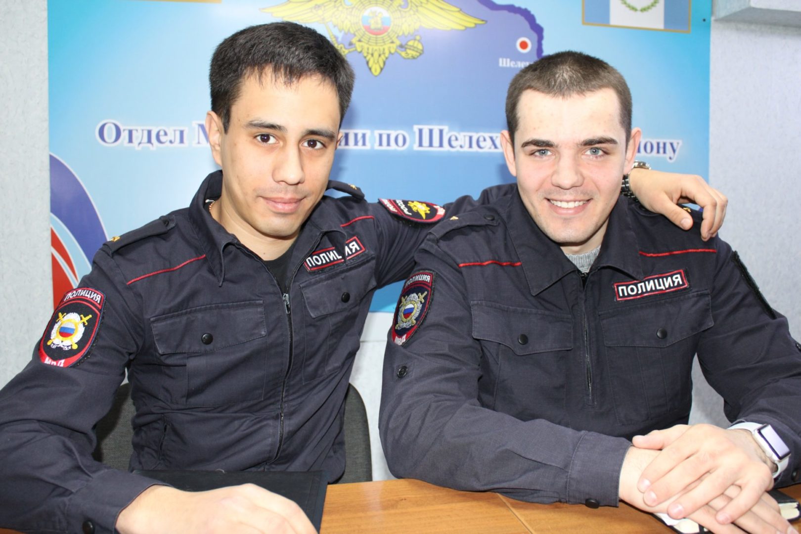 Полицейские спасли шелеховчанку, которую придавило кухонным шкафом