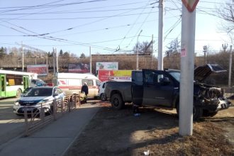 Женщина и ребенок пострадали в ДТП в Свердловском районе Иркутска