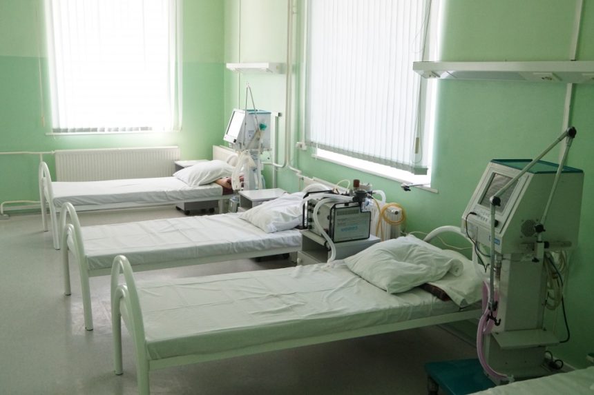 12 работников и 24 пациента иркутской больницы №1 заражены коронавирусом