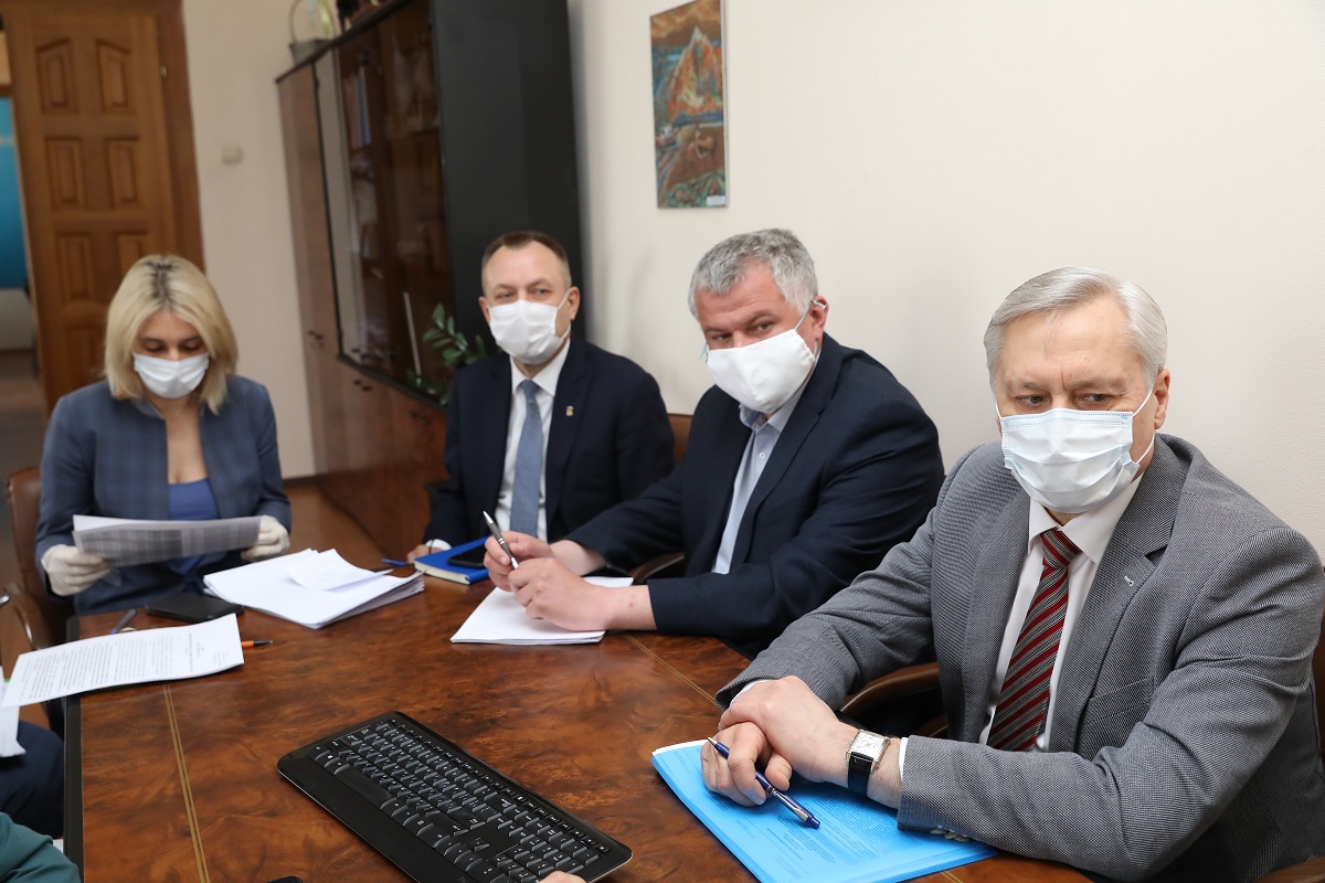 Рабочая группа ЗС Иркутской области рассматривает новые предложения по поддержке бизнеса