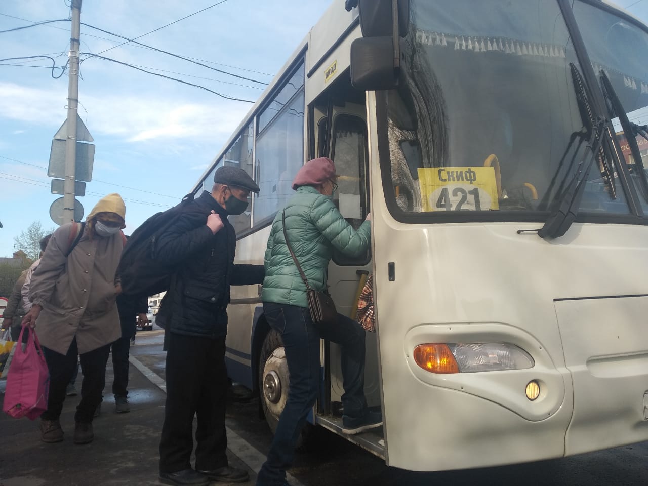 Садоводческие автобусы проверили на соблюдение мер безопасности по недопущению распространения коронавируса