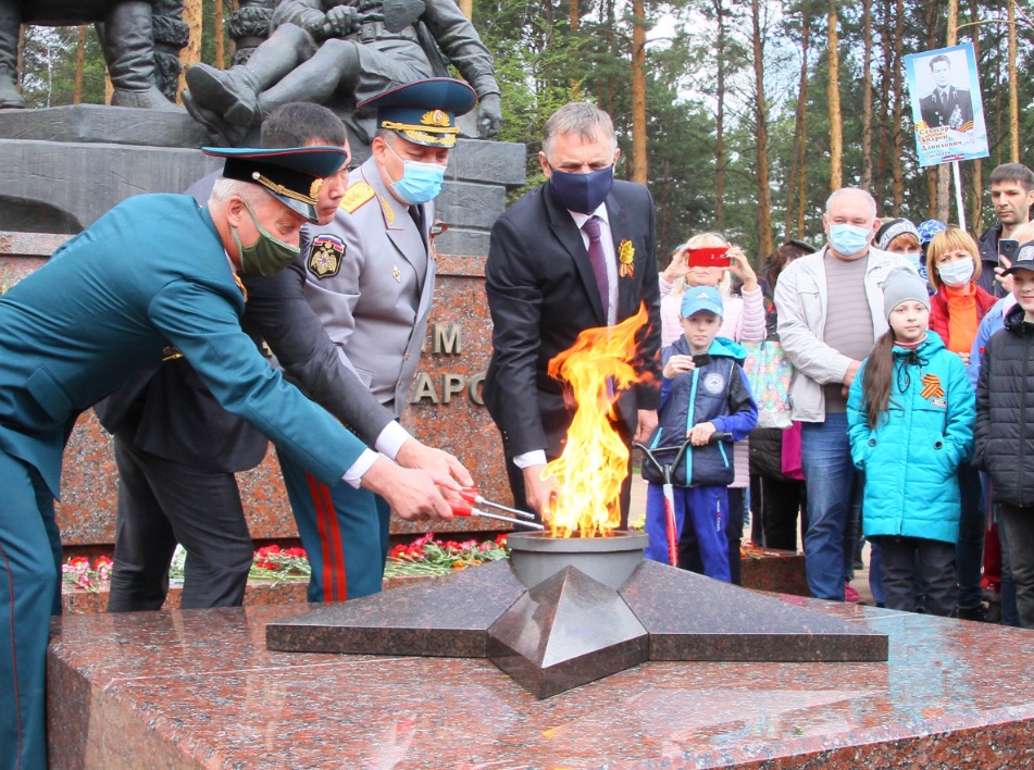 В Ангарске зажгли Огонь памяти 9 мая