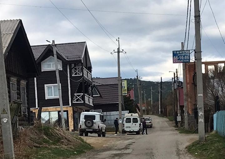Жительница Листвянки: в поселке обсерваторы оборудовали в нелегальных гостиницах