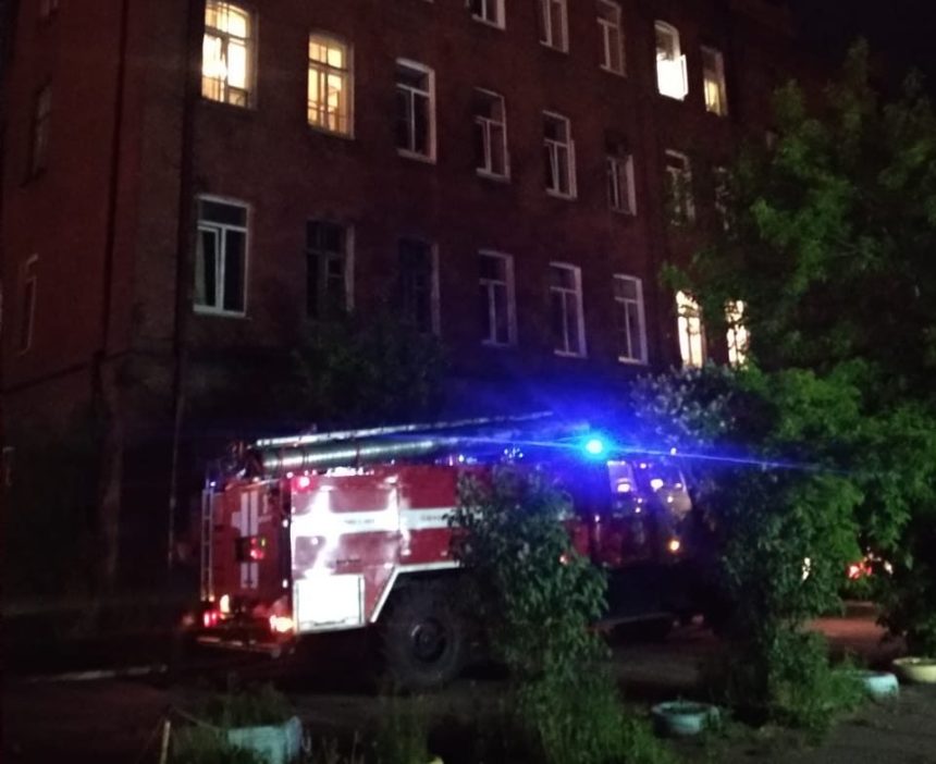 Пять человек спасены на пожаре в Иркутске