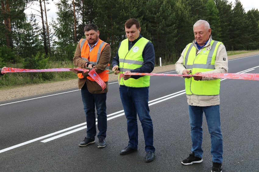 Ремонт 10-километрового участка трассы Р-255 завершен в Зиминском районе