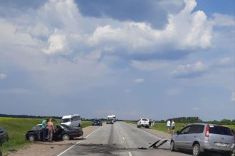 Водитель погиб и двое детей пострадали в ДТП на Качугском тракте