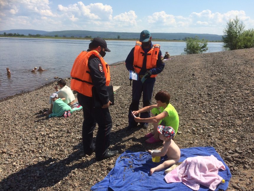 145 несанкционированных мест для купания выявили в Иркутской области