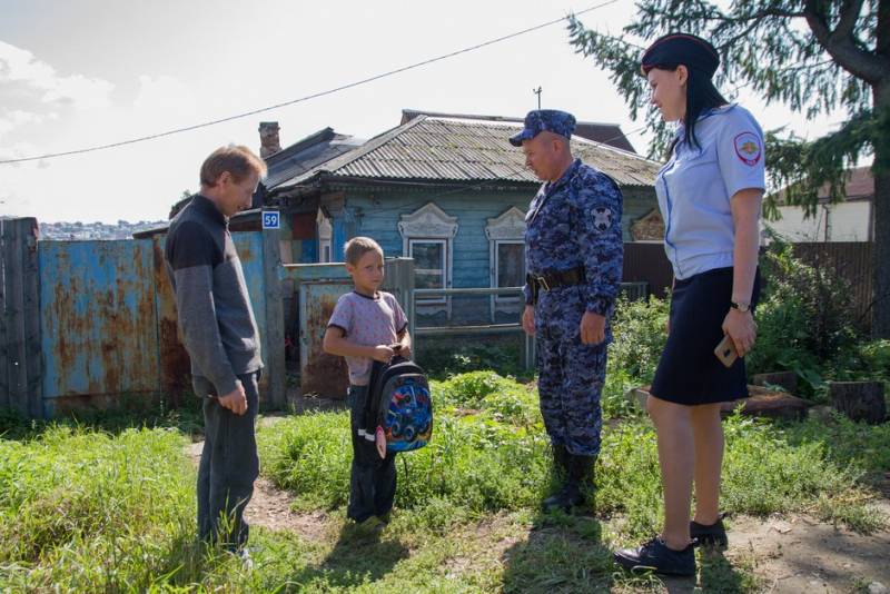 Благотворительная акция "Собери ребенка в школу" стартовала в Иркутской области