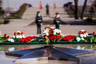 Глава Прибайкалья добился присвоения Иркутску статуса «Город трудовой доблести»
