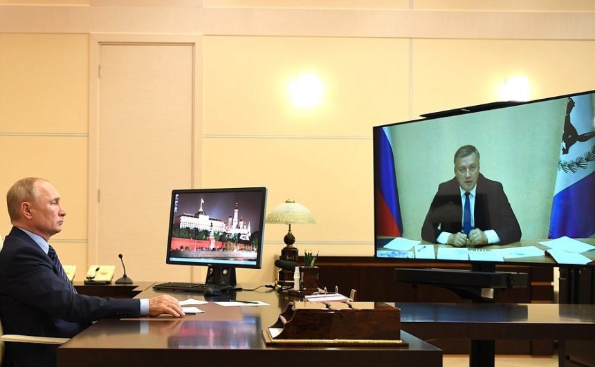 Игорь Кобзев обсудил вопрос газификации Иркутской области с Владимиром Путиным