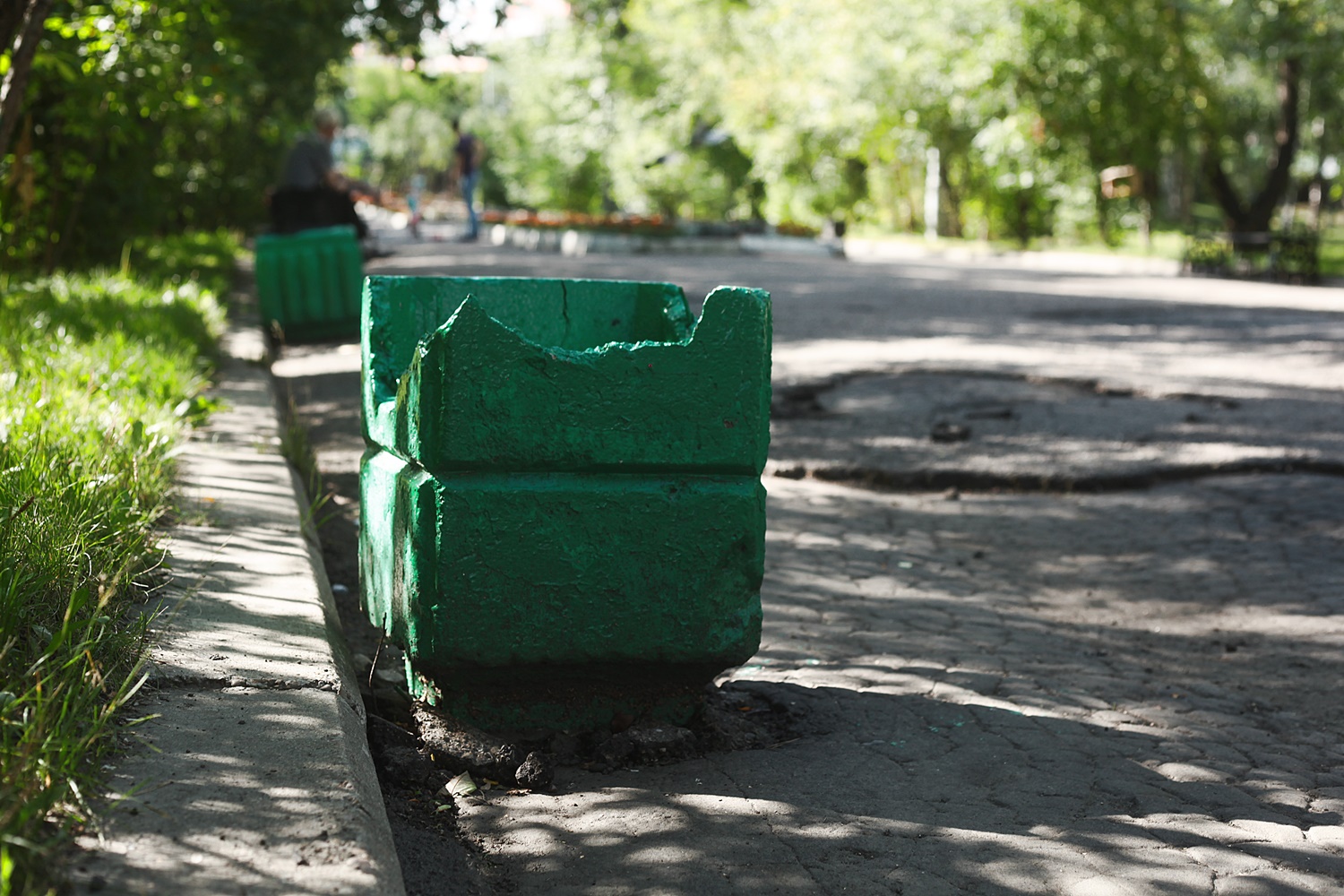 Парк Парижской коммуны в Иркутске в этом году благоустроят. А вот так он выглядит сейчас