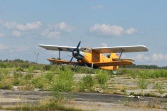 Самолет АН-2 с шестью людьми на борту не выходит на связь в Прибайкалье