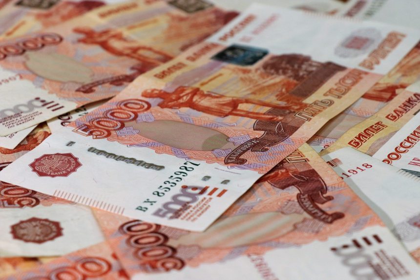 Шелеховчанин присвоил полмиллиона рублей оставленные в банковской ячейке 