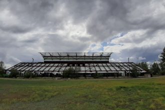 Строительство Дома спорта возобновили в поселке Усть-Ордынский