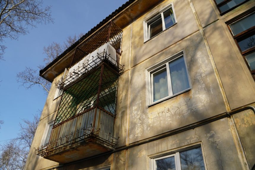 Жителей первого дома 335-й серии начали расселять в Ангарске