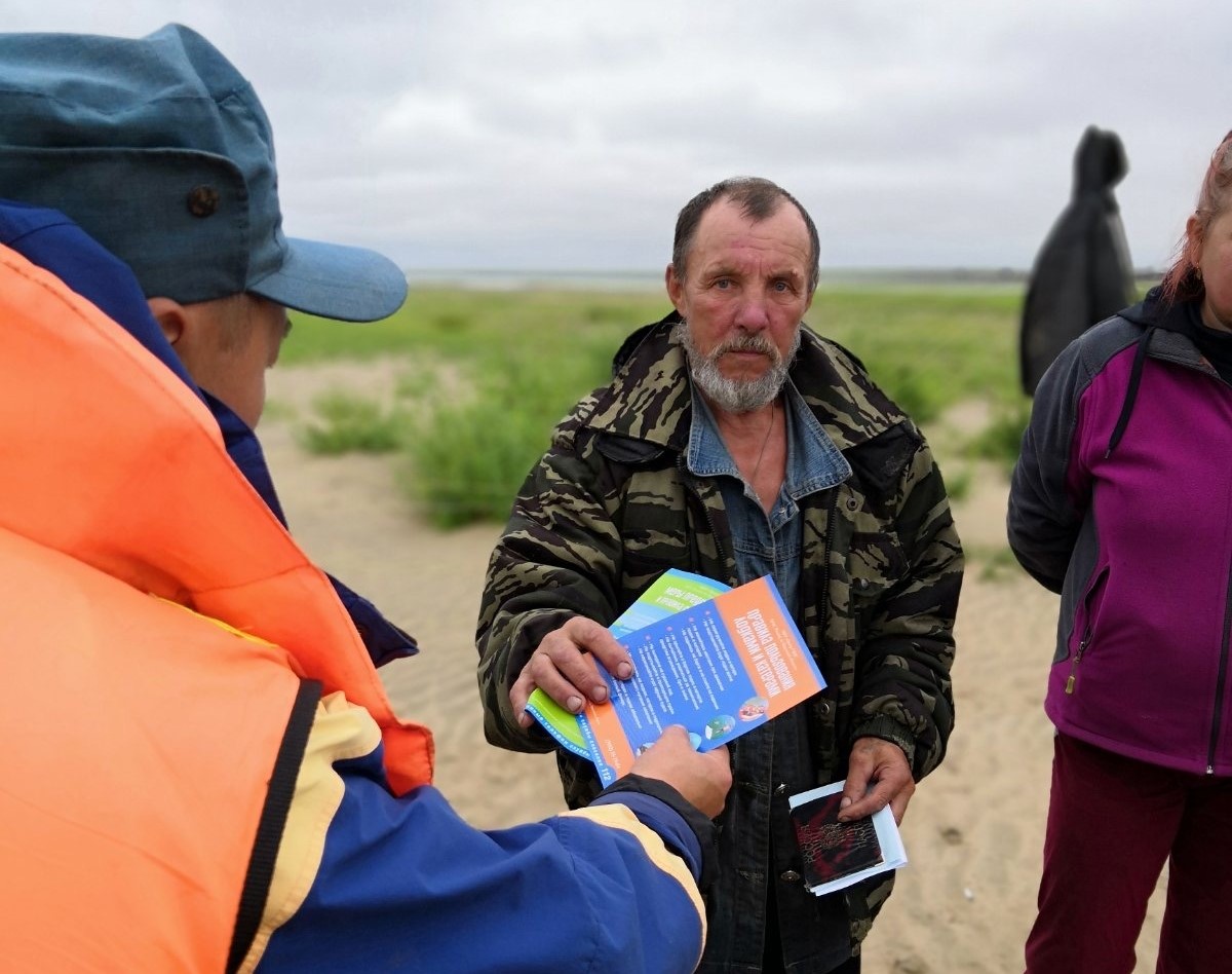 Инспекторы ГИМС спасли рыбака на Братском водохранилище