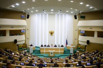 Кандидаты в губернаторы Иркутской области представили свои кандидатуры в Совет Федерации