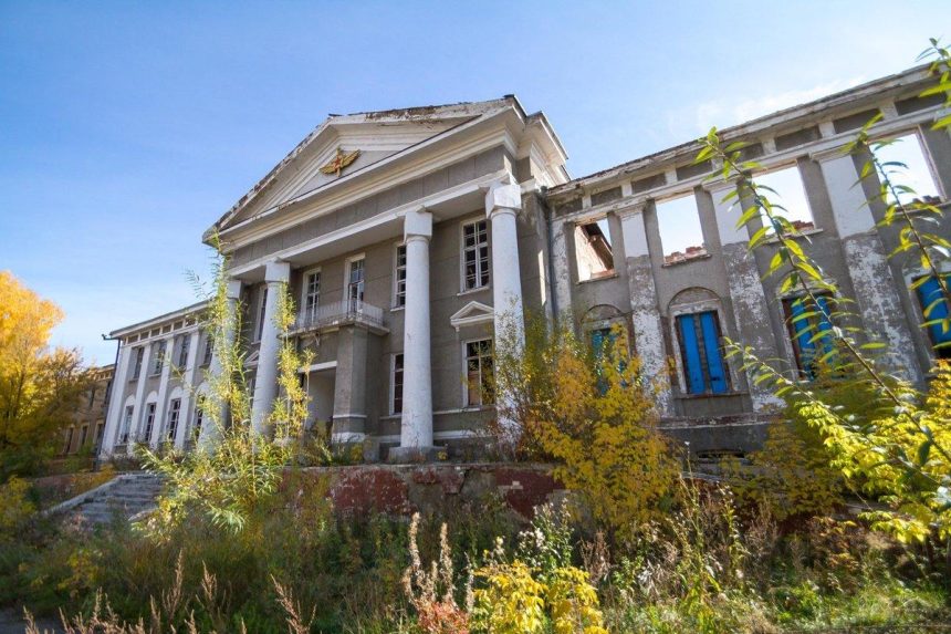 Миллиард рублей из федерального бюджета выделят на создание суворовского училища в Иркутске