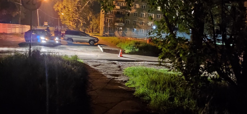 Полицейские разыскивают водителя, который скрылся с места ДТП в Усолье-Сибирском