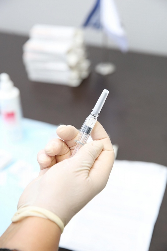 Прививку против гриппа поставят более 60% населения Иркутской области