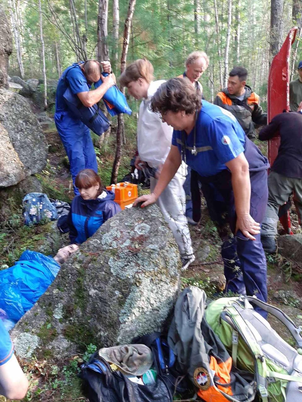 Туриста с травмой позвоночника эвакуировали со скальника Идол