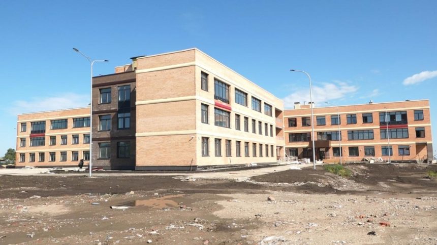 Строительство школы в Свирске завершат к 1 сентября