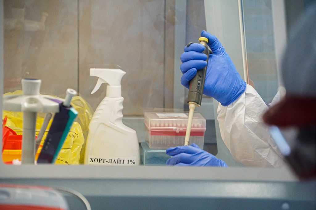 Число случаев COVID в Иркутской области превысило 18,5 тысячи