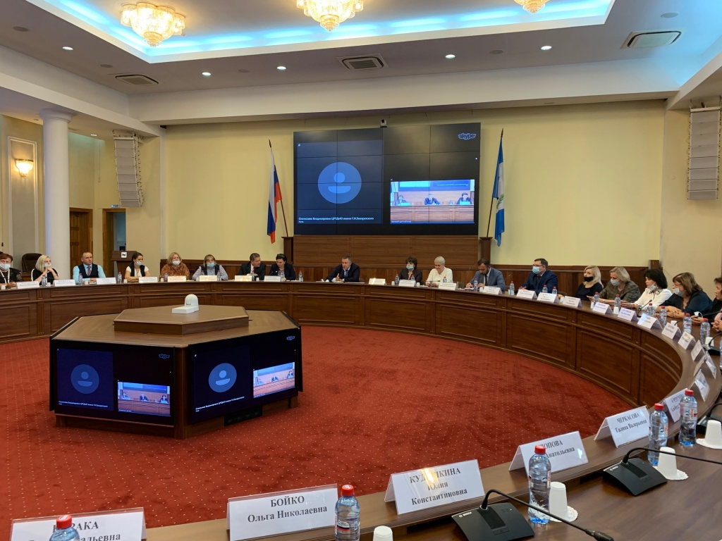 Игорь Кобзев опроверг слухи о переходе школ на дистанционное обучение с 15 сентября