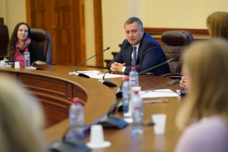 Игорь Кобзев сформирует новый состав правительства Приангарья за три месяца