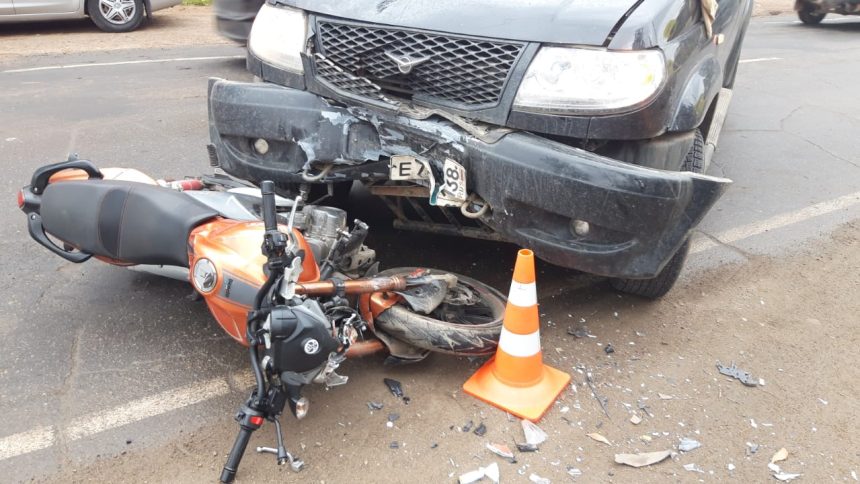 Несовершеннолетний мотоциклист пострадал в ДТП в Иркутске